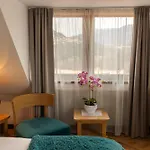 Hotel Studio فندق فيليكو ترنوفو