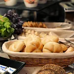 Hotel Studio فندق