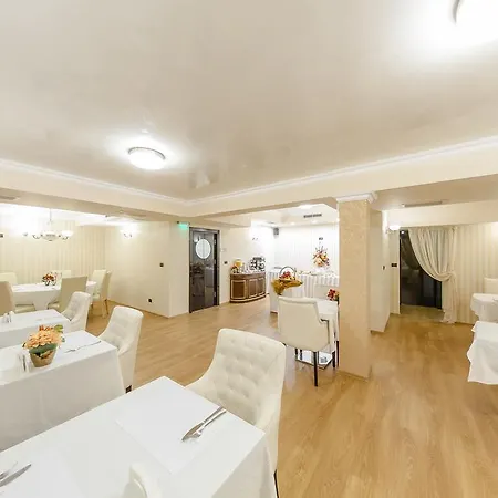 Hotel Studio 3* Veliko Tarnovo